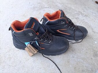 Pracovné topánky 47 nové