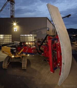 70t tunel bagr panely Liebherr R954C Litronic panelování