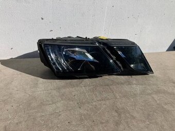 ŠKODA OCTAVIA 3 III LIFT 17- ĽAVÉ PRAVÉ PREDNÉ SVETLO S LED