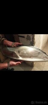 Predam svetla na Ford mondeo