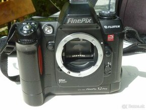 Digitálna zrkadlovka FUJI FinePix S2 Pro - telo