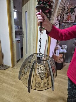 Predam retro Luster.