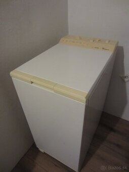 Práčka Philips-Whirlpool