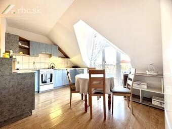 PODKROVNÝ 3-IZBOVÝ BYT S NÍZKYMI NÁKLADMI NA BÝVANIE - ŠPORT