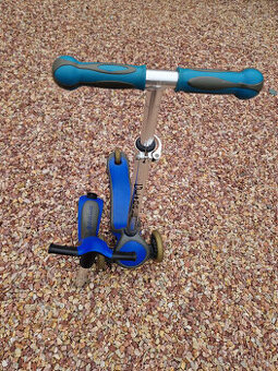 modra kolobezka globber 2v1