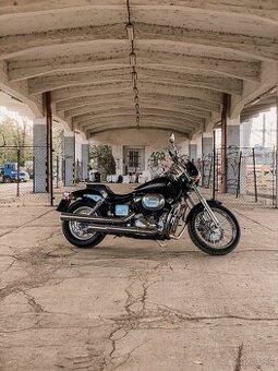 HONDA SHADOW 750