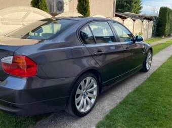 BMW E90