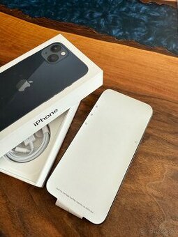 iPhone 13 128gb 99% bateria mesačný