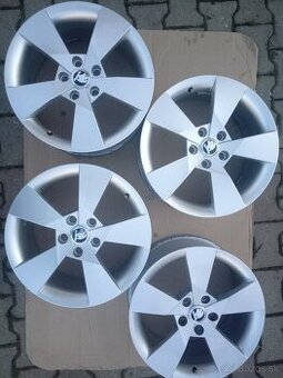 Škoda Octavia 17"5x112 ET 49 originálne hliníkové disky