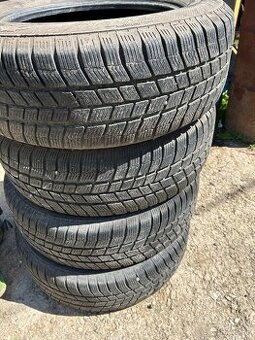 Predám pneu 215/65 R16 zimné