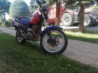 Honda SLR650 - 1