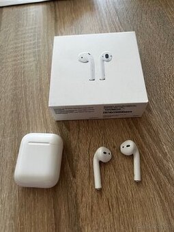 apple AirPods 2019