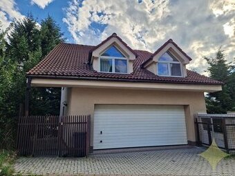 Na predaj 7-izbový rodinný dom, 305 m2, Bratislava, Staré Me - 1