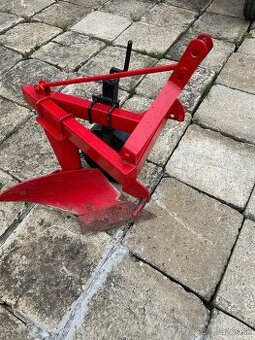 Pluh jednoradličný za japonský malotraktor