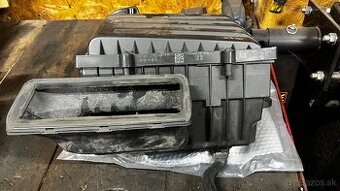 Obal vzduchove filtra,airbox 2.0 TDI,1.8 TSI VW Skoda