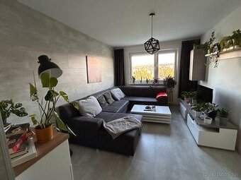 Zariadený 2-izbový byt na prenájom Dr. Clementisa, Skalica