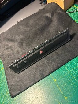 Tlacidlovy panel Audi A3 8p facelift