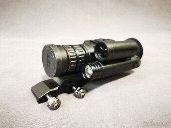 Nočné videnie s diaľkomerom - 1