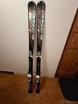 Lyže a lyžiarske topánky