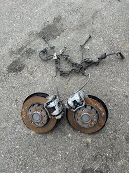 Predám z Citroën c4 2020 zadné náboje z nápravy a kabeláže