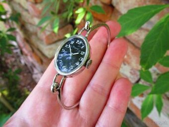 Mechanické strieborné hodinky Regent, Ag 835