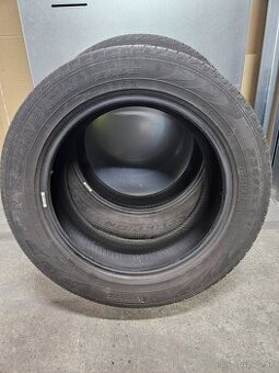 235/55R18 100V letne pneu Pirelli