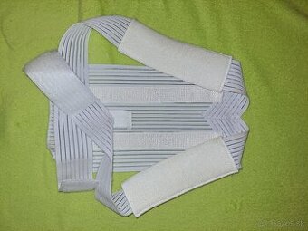 Korektor držania tela ,,L,,