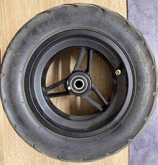 Kukirin G4 - pneumatika