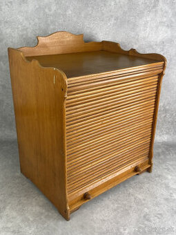 Malý roletový zakladač na dokumenty 1920