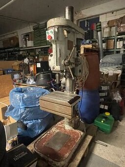 stlpova vrtacka VS32B