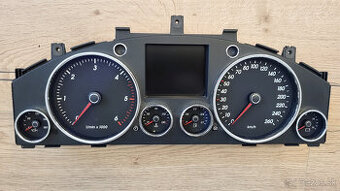 Predám pristrojovy štít (budiky) na VW Touareg TDi