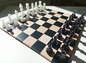 Unikátna šachovnica