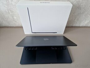MacBook Air (M2, 2022) 256GB - 1