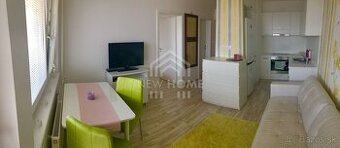 KOŠICKÁ - 1,5 iz. byt, BALKÓN, KLIMATIZÁCIA, WIFI, PIVN