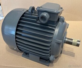 Predám elektromotor 4,8kW/2800ot.