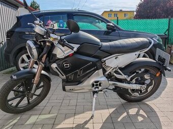 Super Soco TC Max