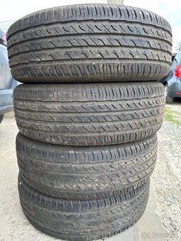 Predám Semperit Speed-Life 3 215/65 R17 99 V Letné