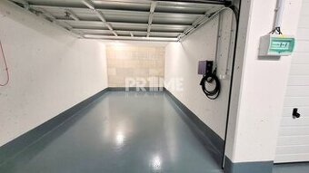 PRIESTRANNÁ GARÁŽ ( 18 m2 ), NOVOSTAVBA, Bosákova ulica, Pet