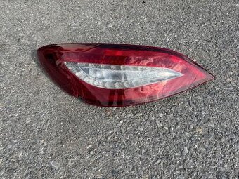 Zadné ľavé svetlo pre Mercedes CLS 2017