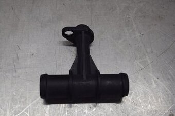 porsche cayenne  alternator tecko vodna hadica vodne tecko