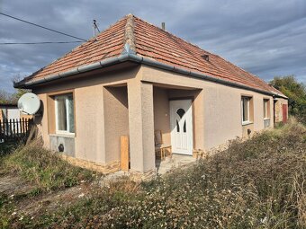 Rodinný dom na predaj v obci Pribeta. - 1