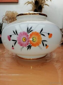 Tienidlo na starý luster.