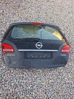Kufrové dvere Opel Meriva B