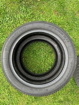 Predám 4x zimné pneumatiky 225/50/R17 Ford S-max