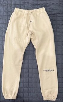 Fear of God Essentials tepláky – béžové - 1