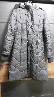 čierna dlhá dámska bunda šuštiaková zn.Dromedar