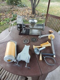 Mlynček na zabíjačku