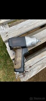 Pneumatická rázová uťahovačka GISON