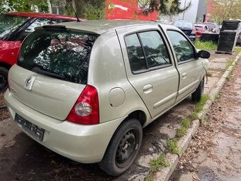 Rozpredám na diely Renault Clio II STORIA 1.2 D4F G7