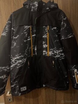 Zimná chlapčenská bunda